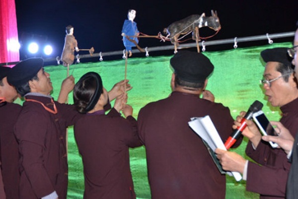 Nghệ thuật lồng tiếng rối cạn 